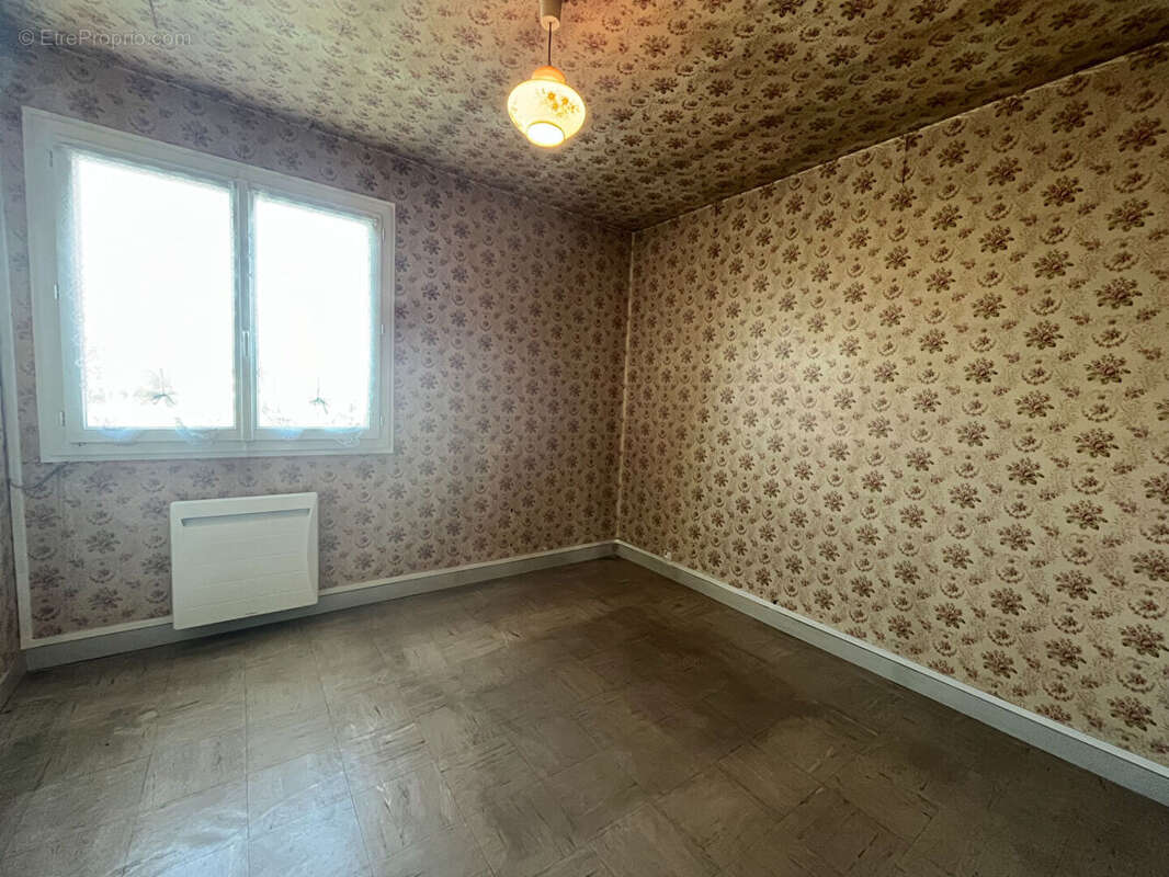 Maison à AUBIGNY-SUR-NERE