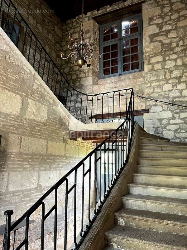 Maison à SAINT-CLAR