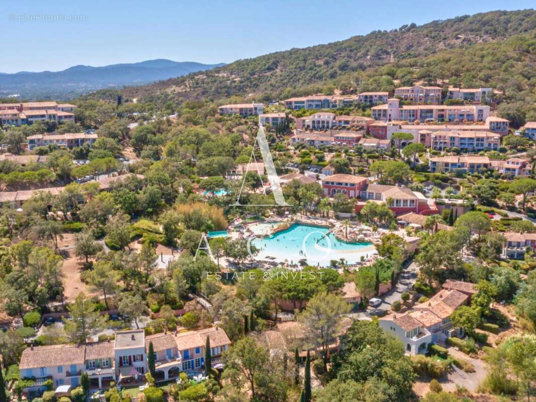 Appartement à GRIMAUD