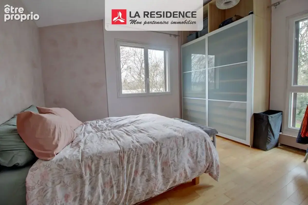 Maison 159 m² à Cergy  - photo 8