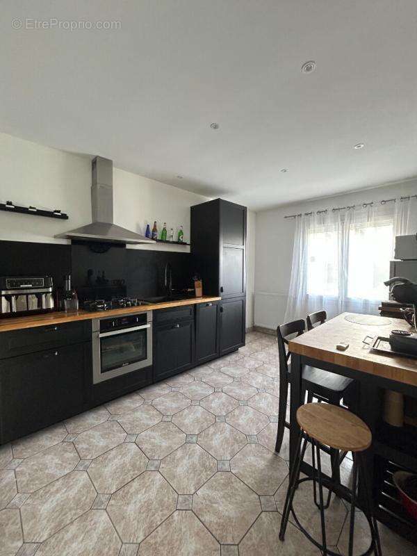14100 Ouilly le Vicomte Maison plain-pied avec jardin 260 000 Euros - photo 2