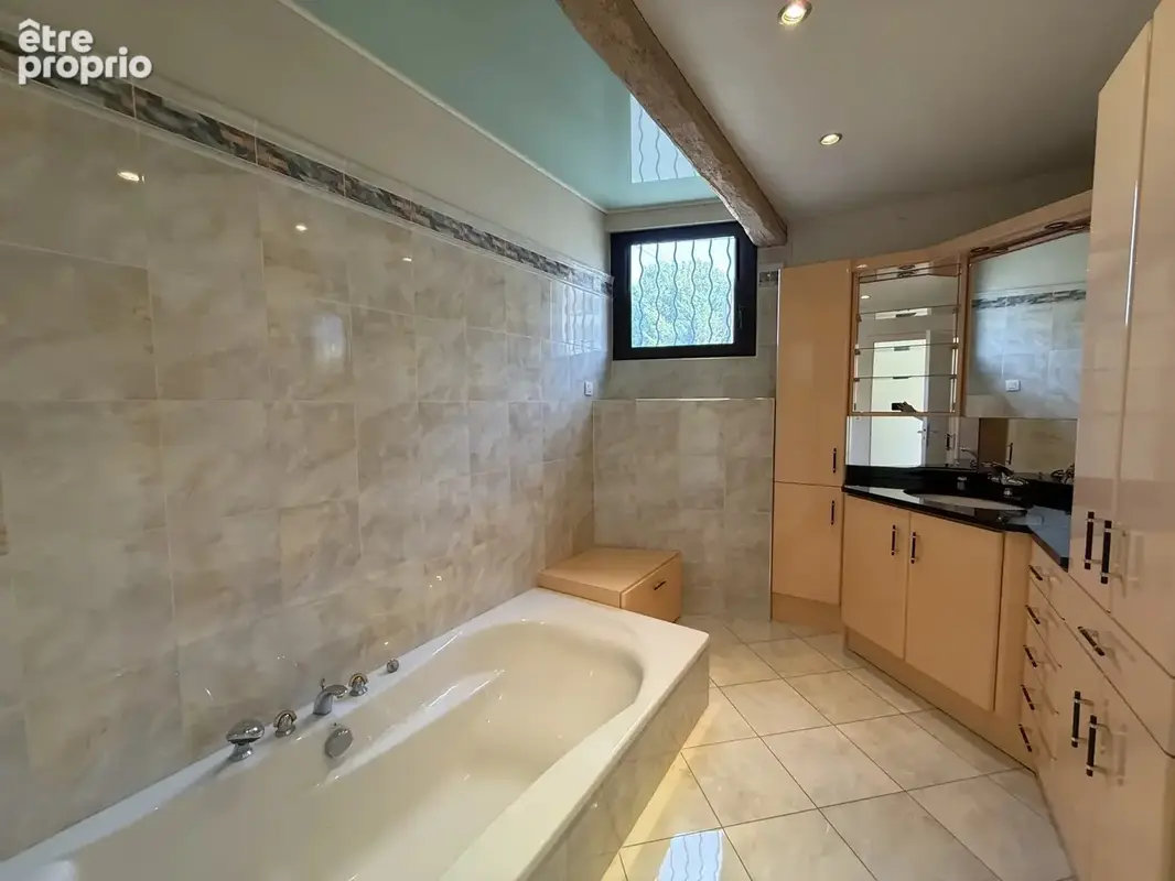 Belle maison champenoise type VI  (191 m²) avec grange - photo 6