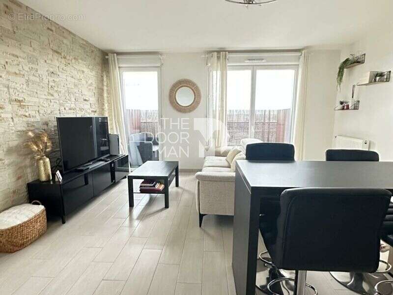 Appartement à LES ULIS