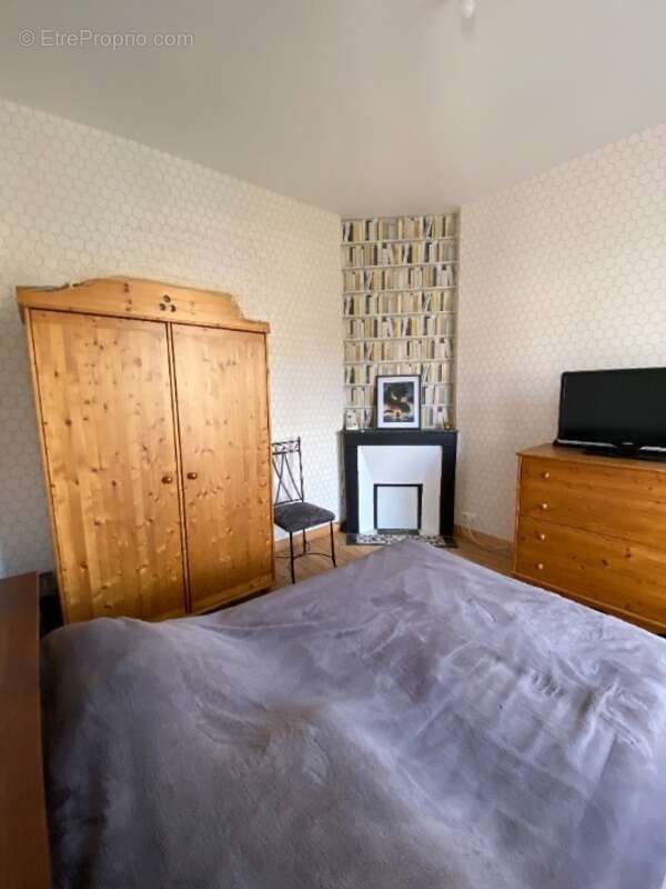 Maison à RUELLE-SUR-TOUVRE