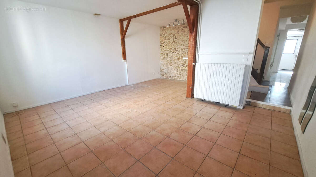 Maison à BEAUMONT-SUR-OISE