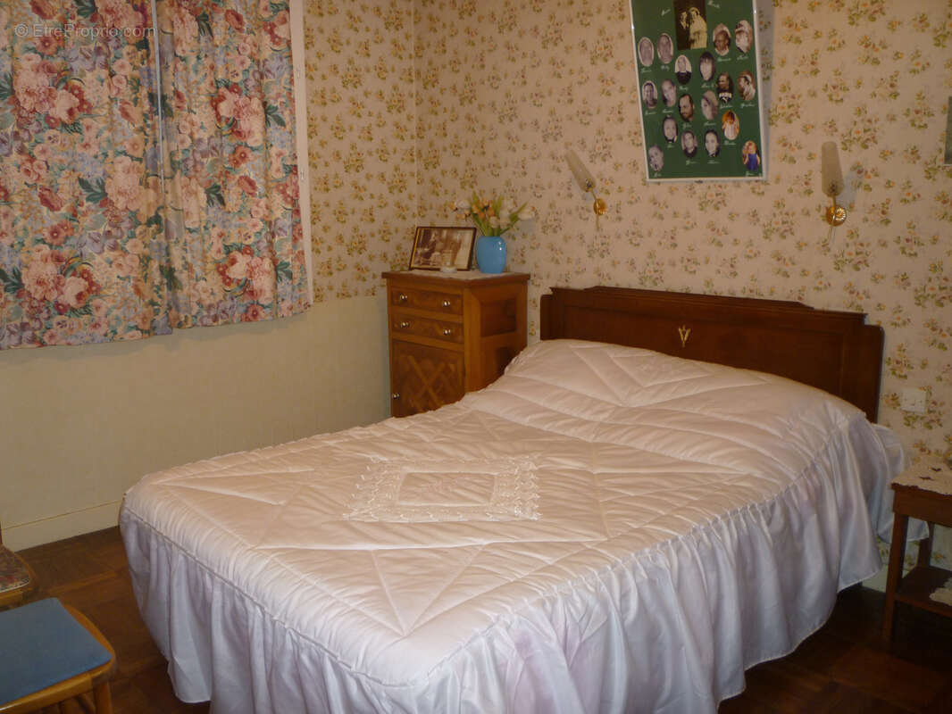 Maison à MONTAYRAL