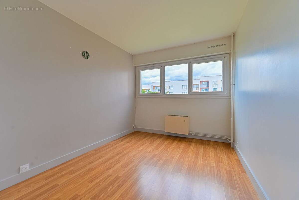 Appartement 87 m² à Creteil  - photo 6