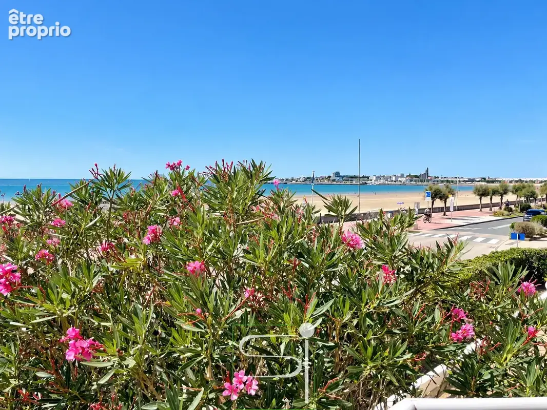 Royan - Villa balnéaire d'exception en première ligne de mer - photo 16