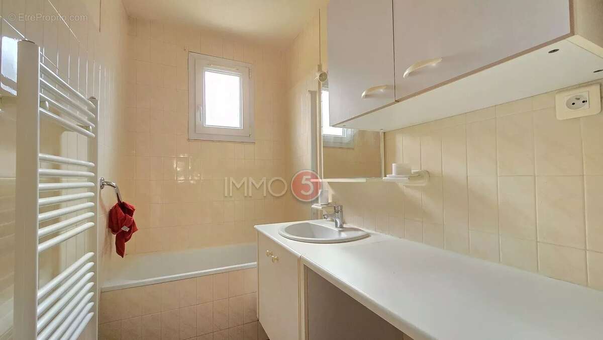 Appartement à LE RAINCY