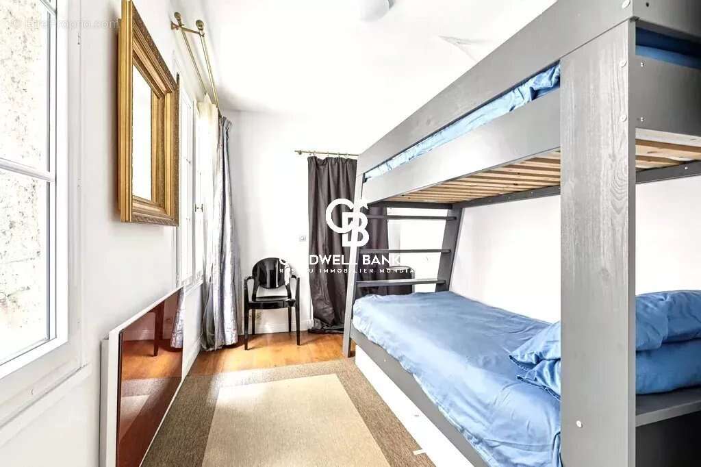 Appartement à PARIS-4E