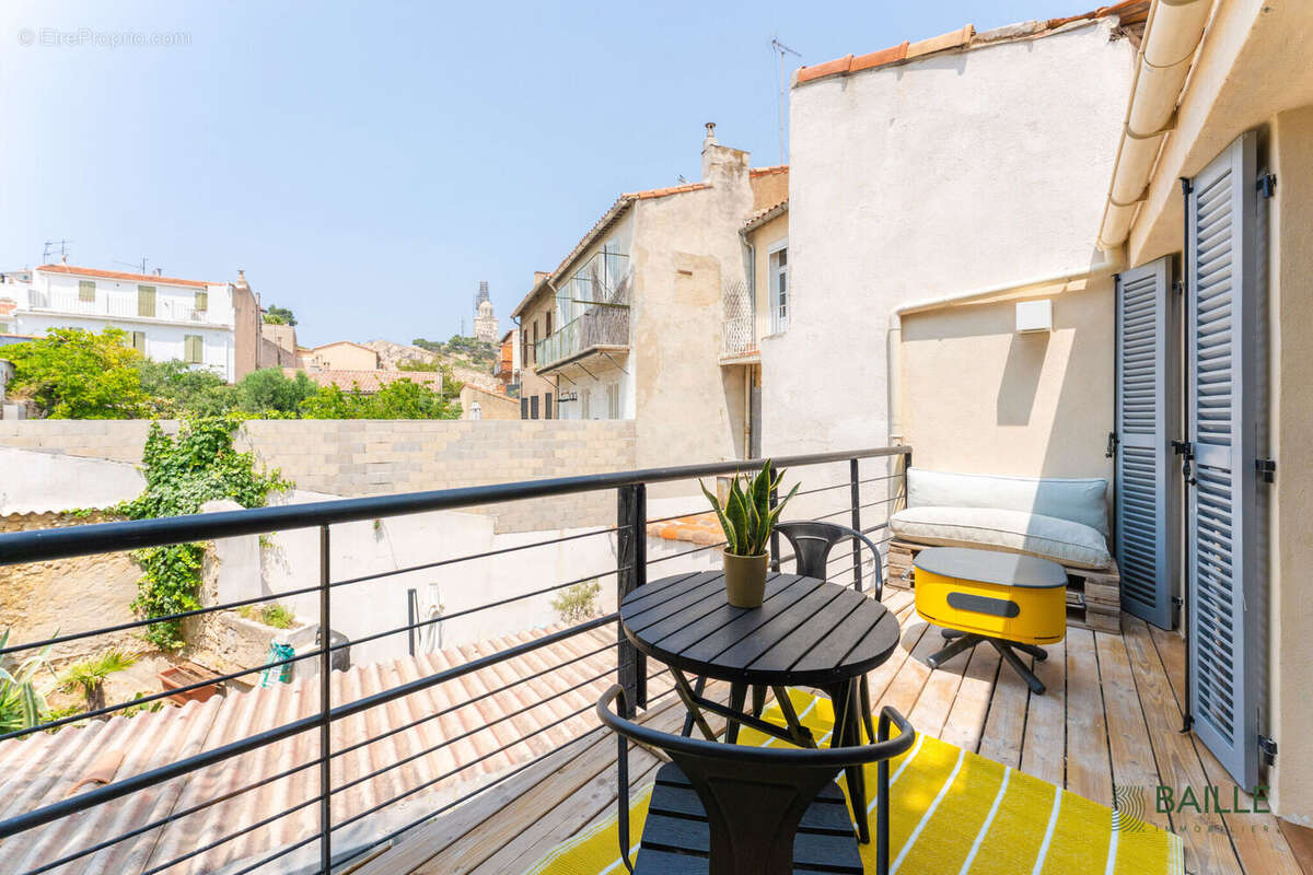 Photo 3 - Appartement à MARSEILLE-6E