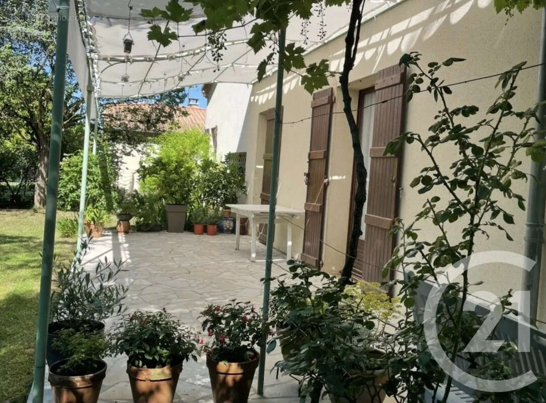 Maison à BON-ENCONTRE