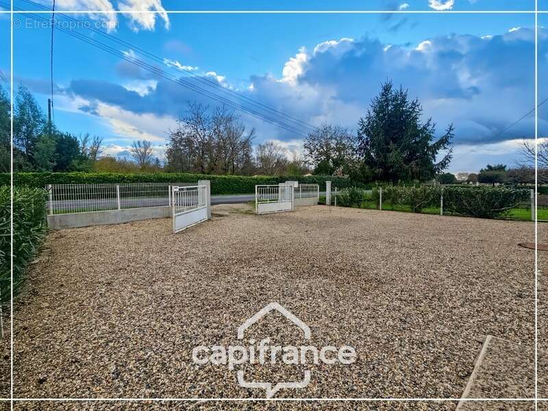 Maison à CASTELCULIER