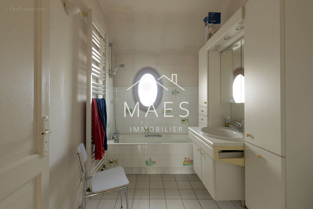 Maison à QUESNOY-SUR-DEULE