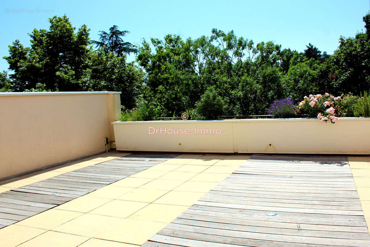 Appartement à DARDILLY