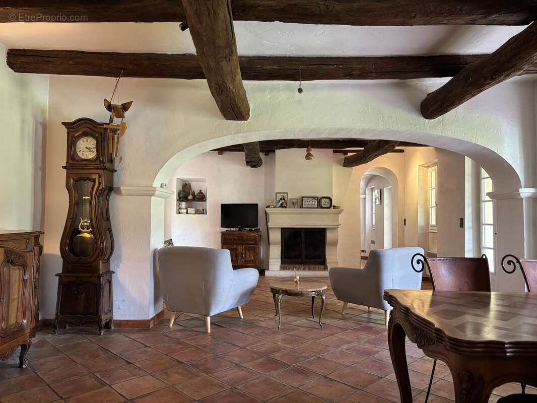 Maison à DRAP