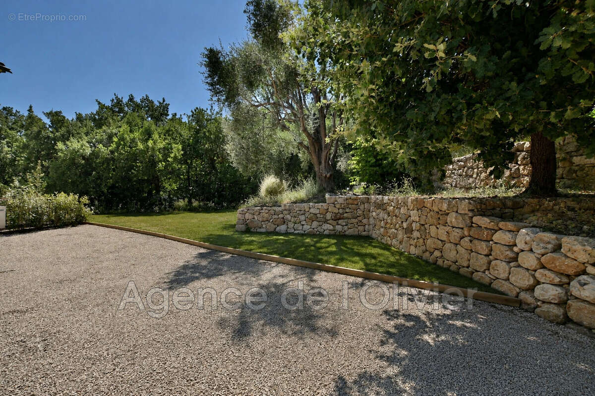 Appartement 157 m² à Grasse  - photo 7