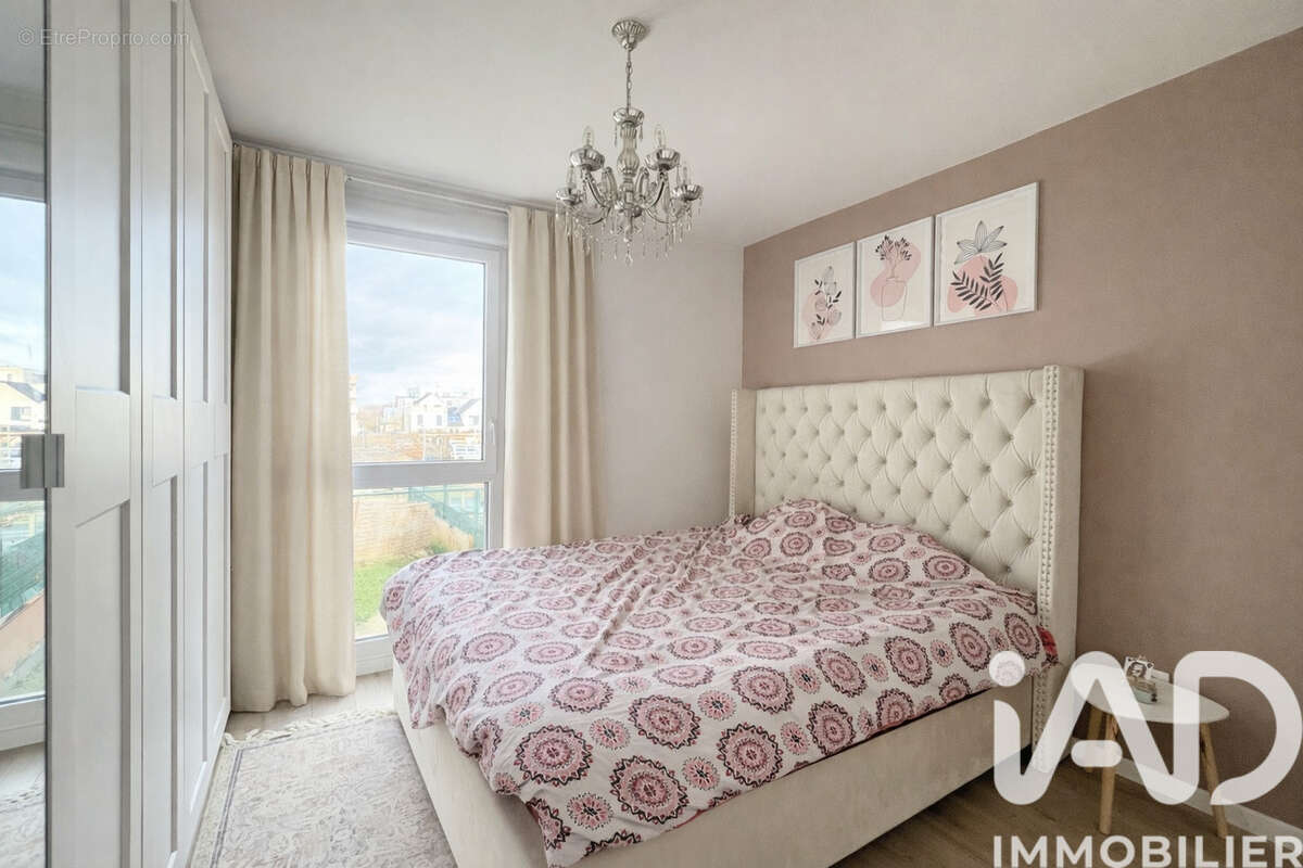 Photo 8 - Appartement à MOISSY-CRAMAYEL