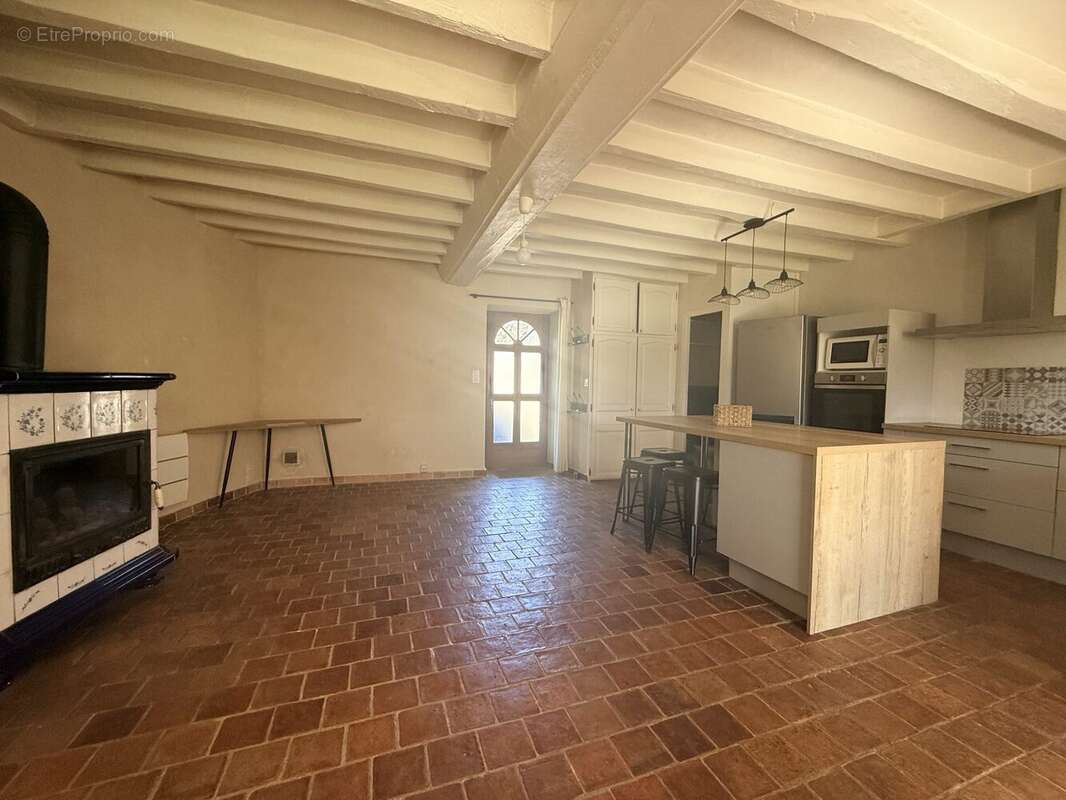 Maison à SAINT-BARTHELEMY-D'ANJOU