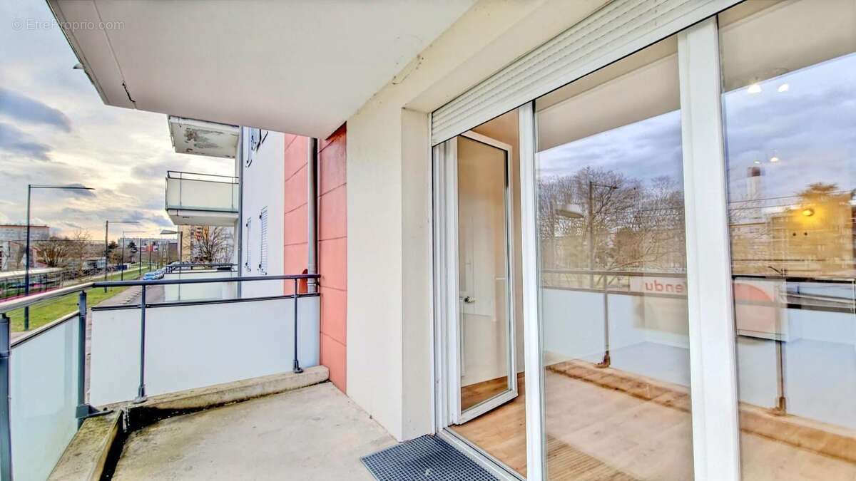 T2 Dijon Sud, avec balcon, résidence avec ascenseur - photo 4