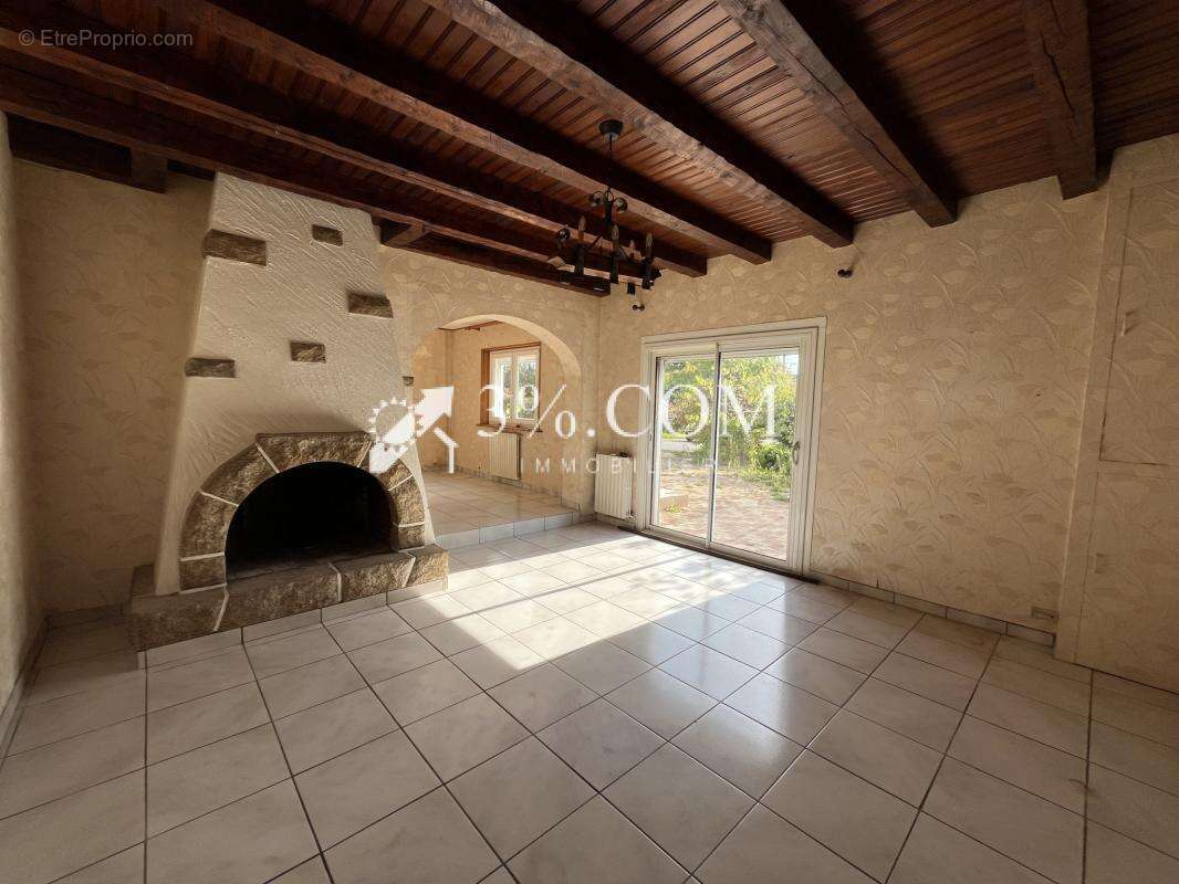 Maison à SAINT-MALO-DE-GUERSAC