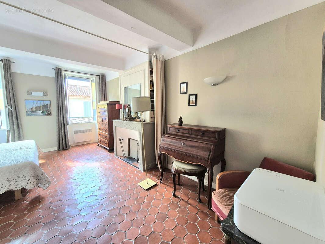 Appartement à HYERES