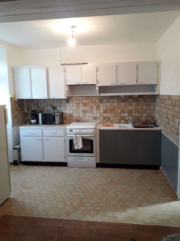 Maison à SAINT-ULPHACE