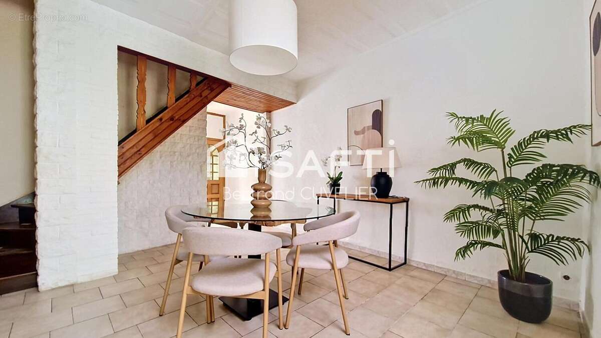 Photo 2 - Maison à WAMBRECHIES