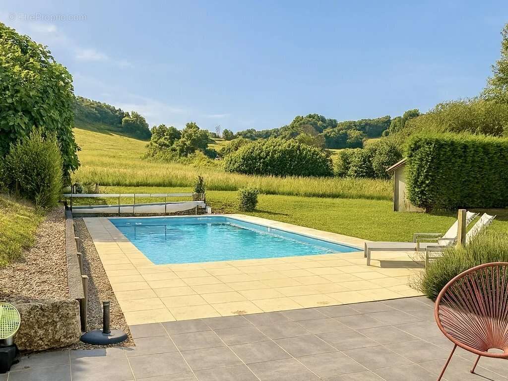 Maison à LALANDUSSE