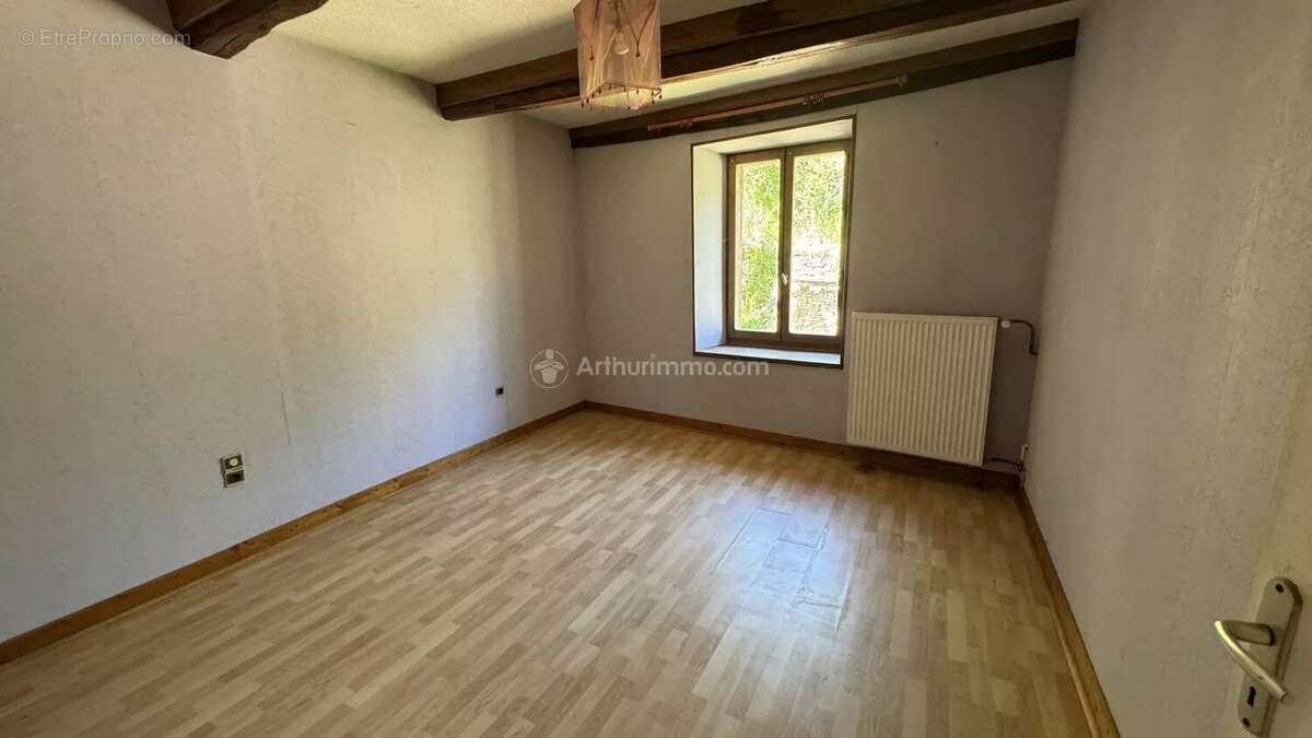 Maison à ROMAIN-SUR-MEUSE