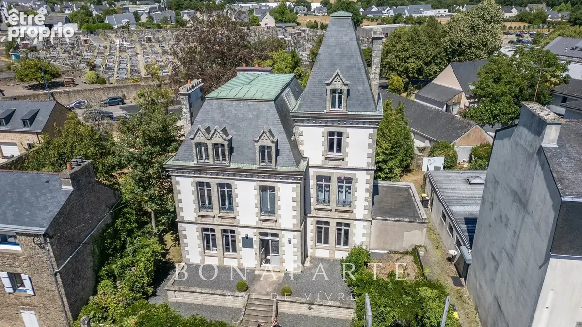 Auray hyper-centre – maison de maître xixe – 310 m² – 5 appartements – investissement locatif - photo 3