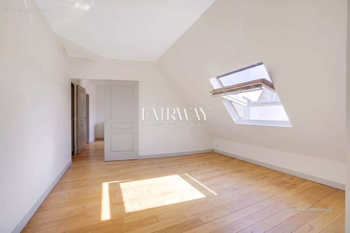 Appartement à PARIS-9E