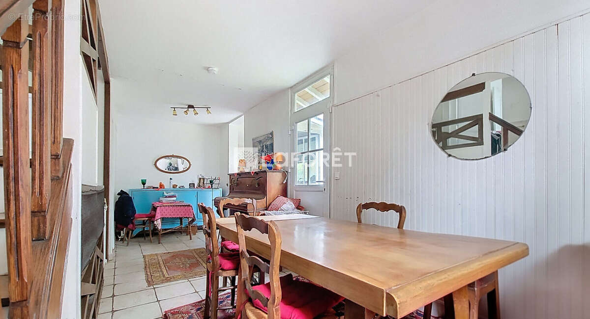 Maison à MONTMORENCY