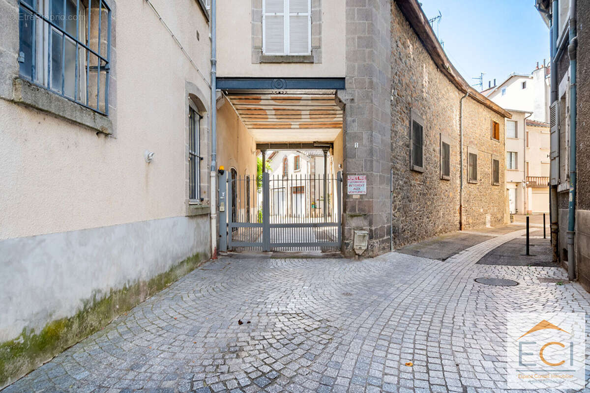 A VENDRE - magnifique loft familial aux beaux volumes - photo 15