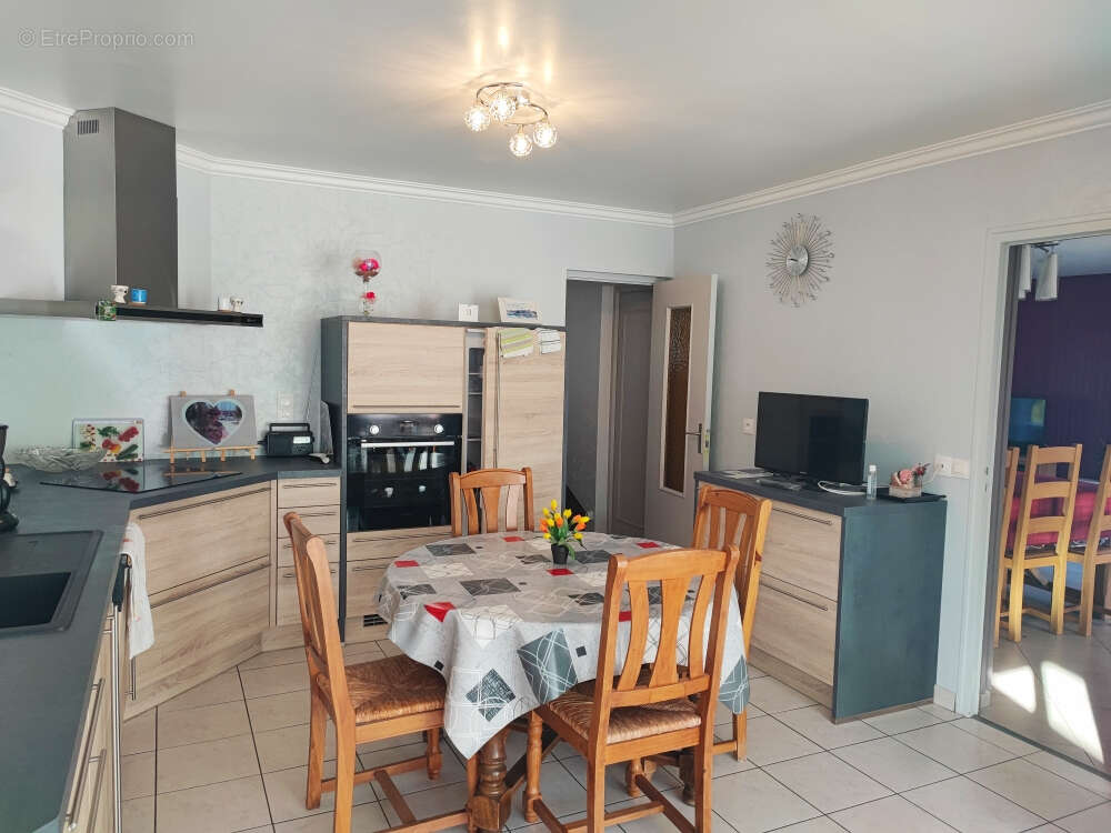 Maison à MERDRIGNAC