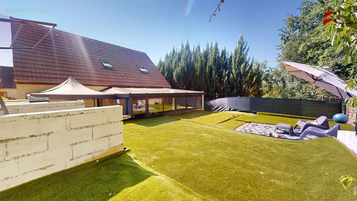 Maison de 131m² à Breuillet - photo 15