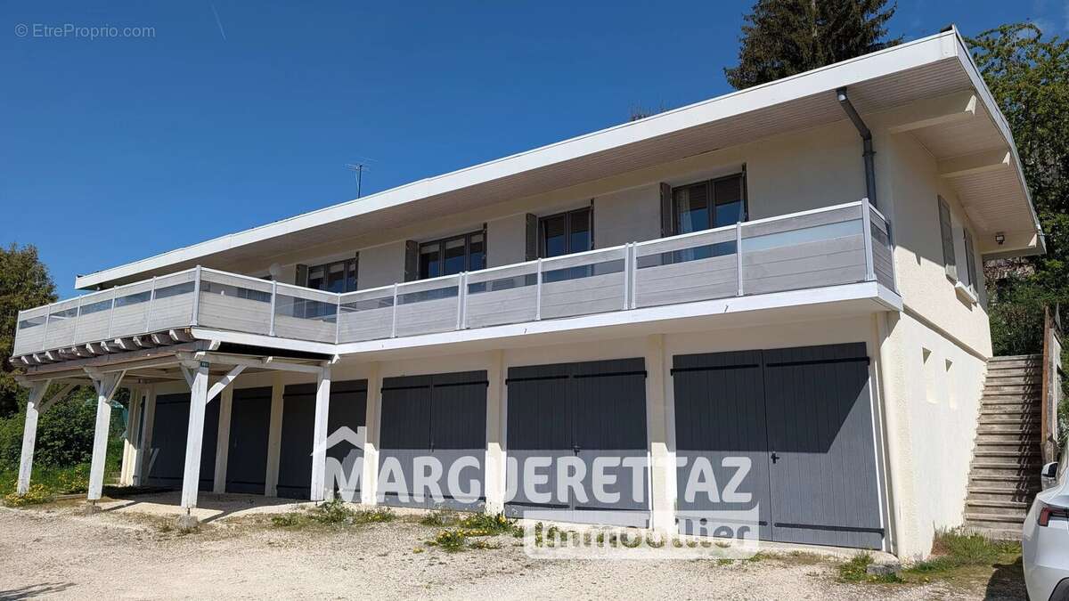 Maison à VIUZ-EN-SALLAZ