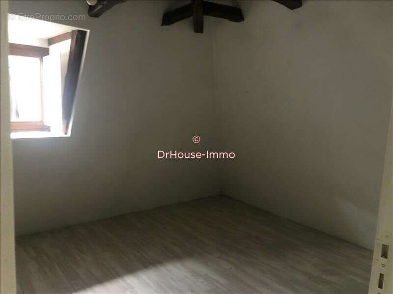 Maison 77 m² à Gintrac  - photo 5