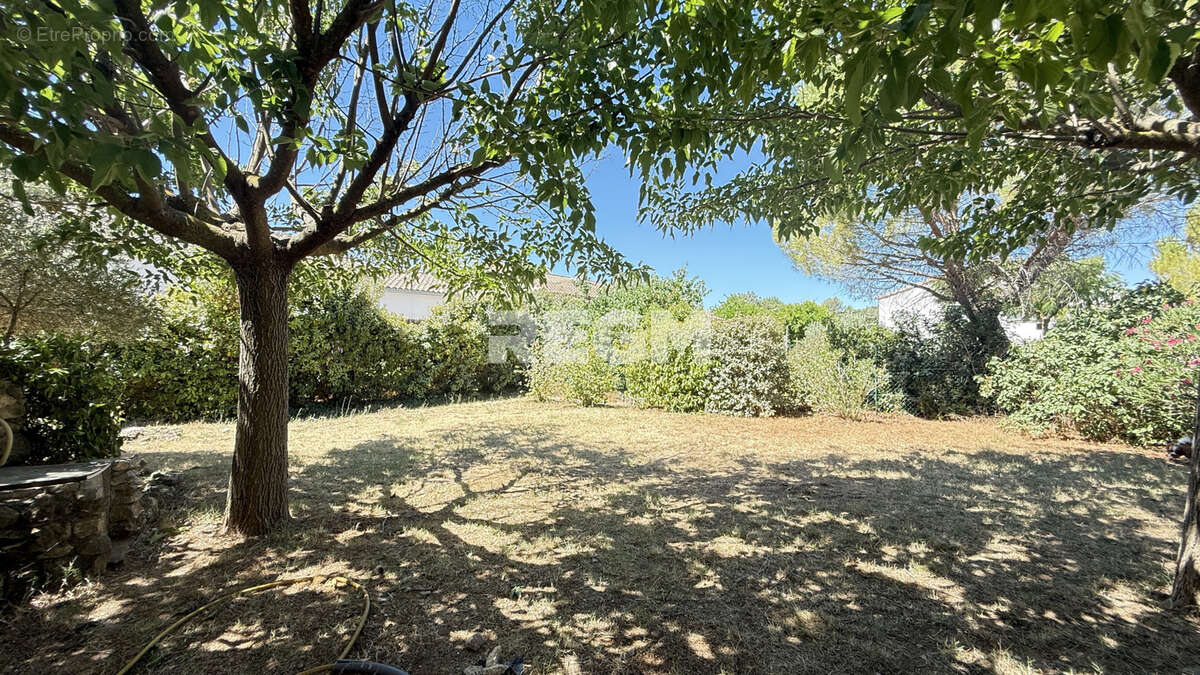 Villa de plain-pied 122 m2 sur parcelle de 1294 M2 - photo 16