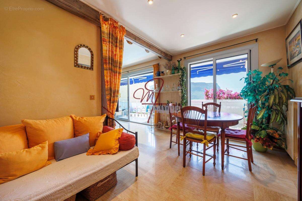 Appartement à CASSIS