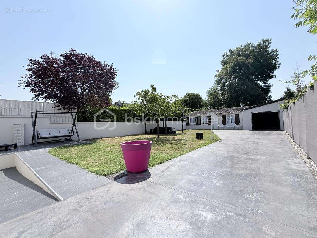 Demeure de 6 pièces avec Dépendance et Jardin – Proche Bords de Marne / Gournay-sur-Marne - photo 29