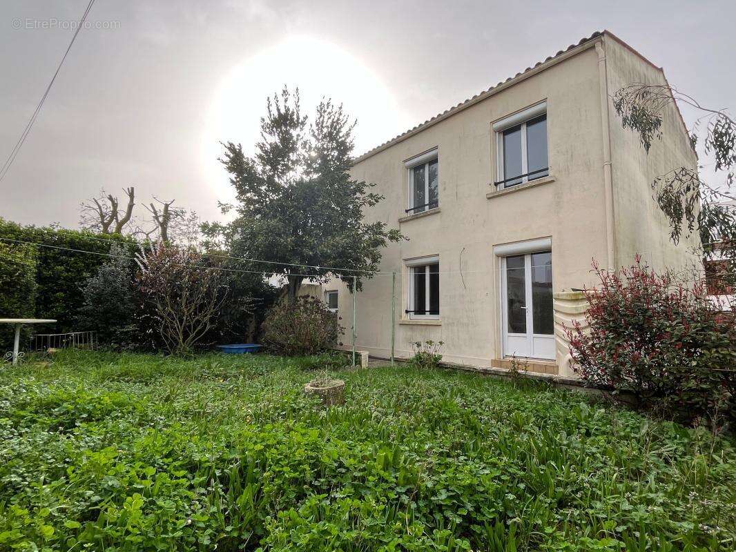 Maison à LA ROCHELLE