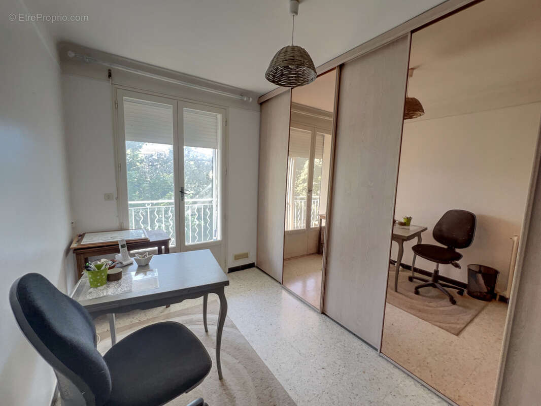 Maison à ORTHOUX-SERIGNAC-QUILHAN