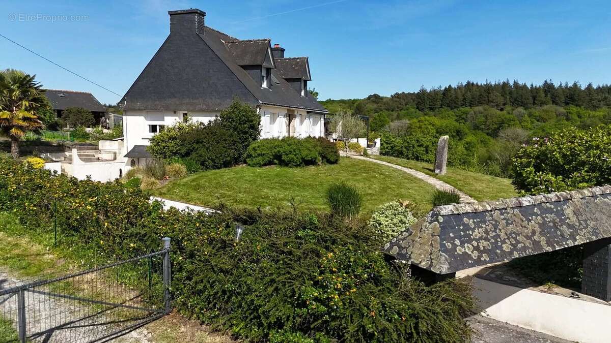 Maison à GUERN
