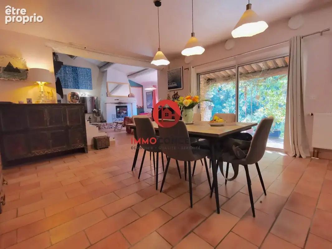 Maison 9 pièces 268 m² à vendre à Domazan (30390) - photo 6