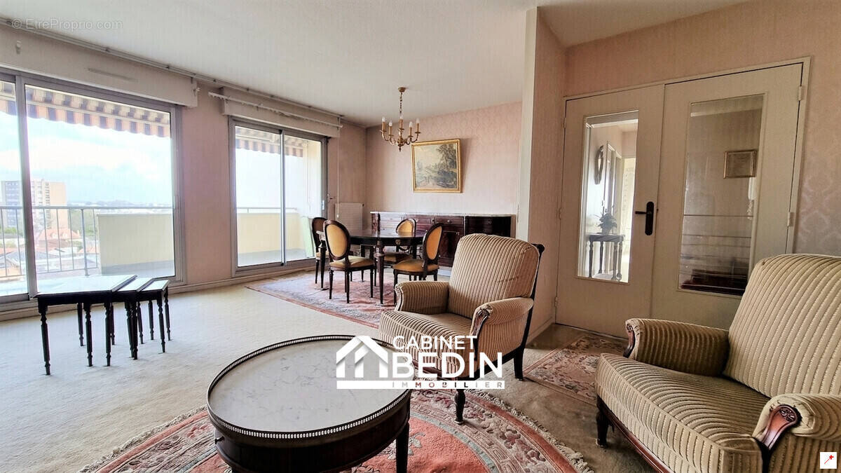 Appartement à BORDEAUX