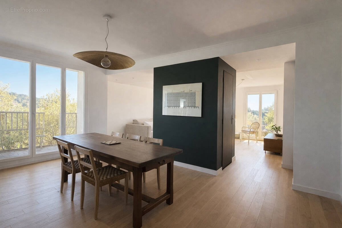 Appartement à AIX-EN-PROVENCE