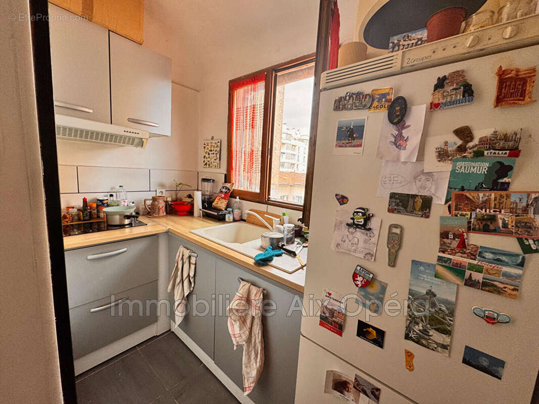 Appartement à MARSEILLE-5E
