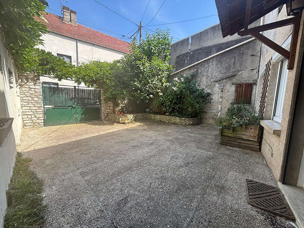 Maison Guernes 5 pièce(s) - photo 3