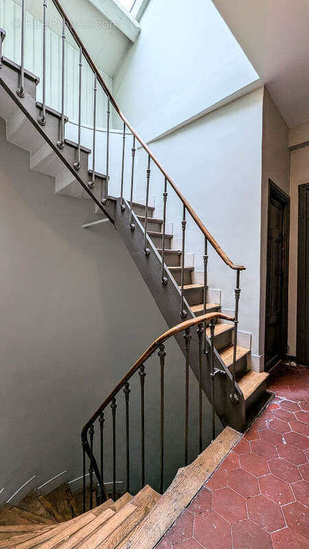 Appartement à ISSY-LES-MOULINEAUX